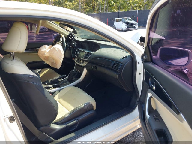 Продаж на аукціоні авто 2015 Honda Accord Ex-l V-6, vin: 1HGCT2B84FA004611, номер лоту: 46015696