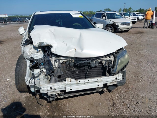 Продаж на аукціоні авто 2015 Honda Accord Ex-l V-6, vin: 1HGCT2B84FA004611, номер лоту: 46015696