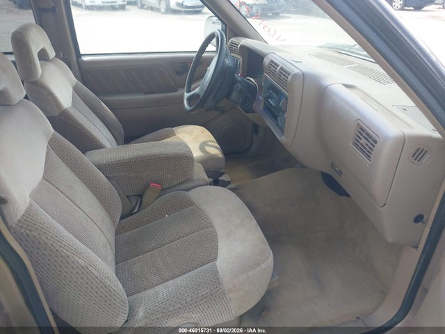 1997 Gmc Sonoma Sls Wideside მანქანა იყიდება აუქციონზე, vin: 1GTCS19X4V8526590, აუქციონის ნომერი: 46015731