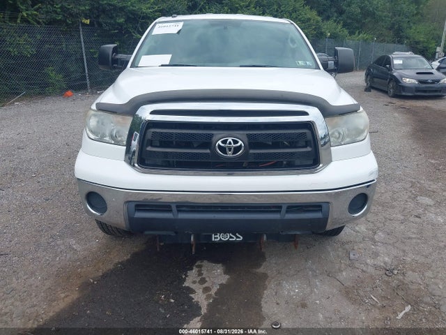 46015741 :رقم المزاد ، 5TFCY5F18CX013755 vin ، 2012 Toyota Tundra Grade 5.7l V8 مزاد بيع