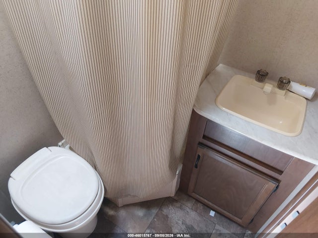 2015 Jayco Jay Feather მანქანა იყიდება აუქციონზე, vin: 1UJBJHAH0F1JP0449, აუქციონის ნომერი: 46015767