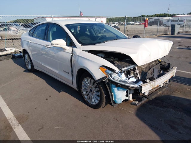 Продажа на аукционе авто 2016 Ford Fusion Hybrid Se, vin: 3FA6P0LUXGR405674, номер лота: 46015769