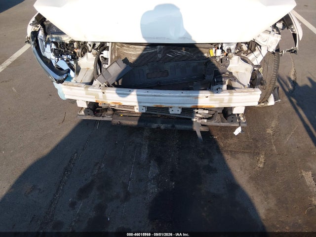 46015769 :رقم المزاد ، 3FA6P0LUXGR405674 vin ، 2016 Ford Fusion Hybrid Se مزاد بيع