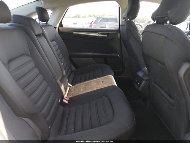46015769 :رقم المزاد ، 3FA6P0LUXGR405674 vin ، 2016 Ford Fusion Hybrid Se مزاد بيع