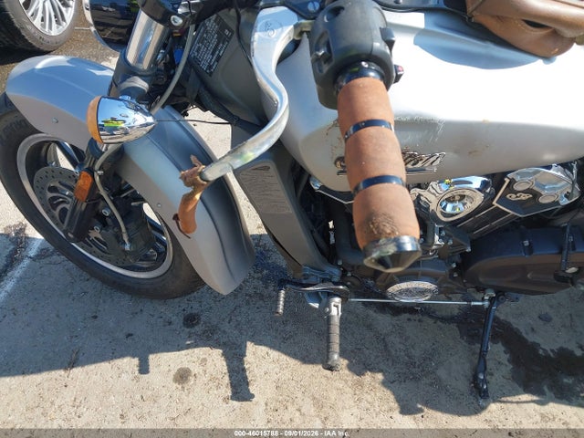 INDIAN MOTORCYCLE CO. SCOUT 2016 56KMSB003G3115752 Image 14