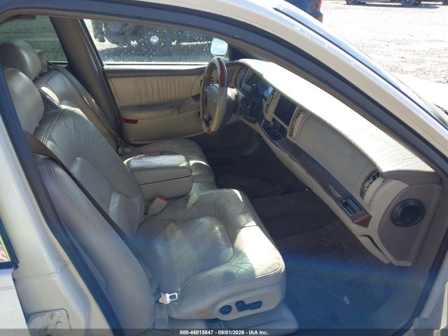 46015847 :رقم المزاد ، 1G4CW54K114255511 vin ، 2001 Buick Park Avenue مزاد بيع