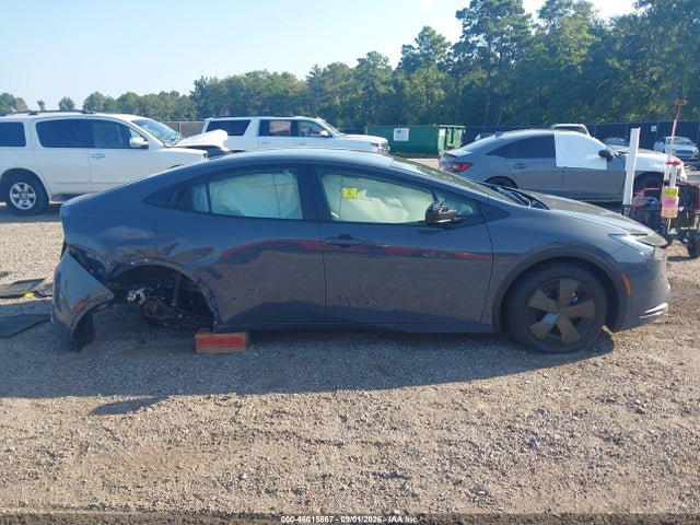46015867 :رقم المزاد ، JTDACAAU1S3064679 vin ، 2025 Toyota Prius Le مزاد بيع