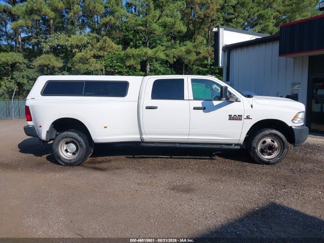 3C63RRGL2HG672745 RAM 3500 Tradesman 4x4 8&#039; Box