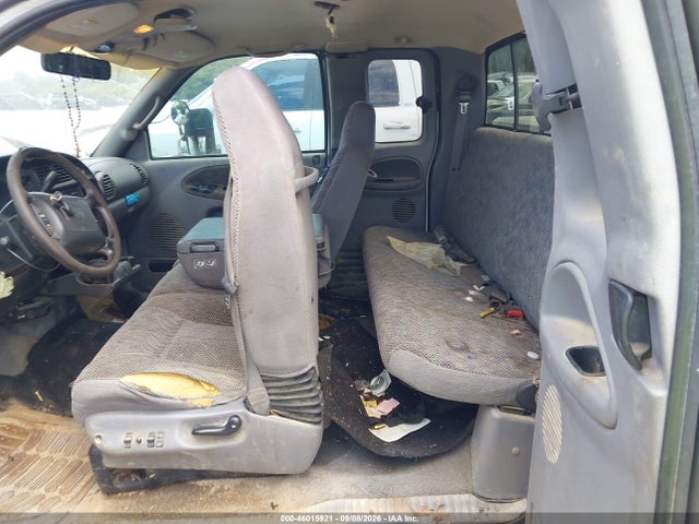 2000 Dodge Ram 3500 St მანქანა იყიდება აუქციონზე, vin: 1B7MC33W6YJ161520, აუქციონის ნომერი: 46015921