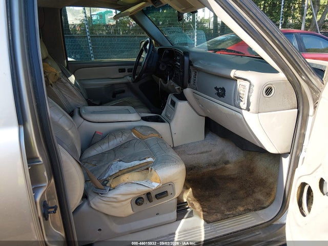 Продажа на аукционе авто 2002 Chevrolet Tahoe Lt, vin: 1GNEC13Z52R325973, номер лота: 46015932