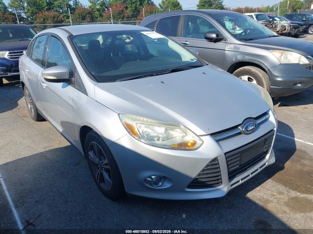 46015952 :رقم المزاد ، 1FADP3F27EL418414 vin ، 2014 Ford Focus Se مزاد بيع