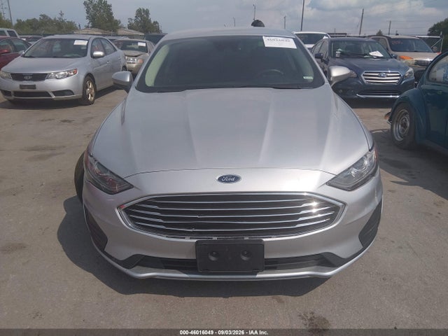 46016049 :رقم المزاد ، 3FA6P0LU5KR244188 vin ، 2019 Ford Fusion Hybrid Se مزاد بيع