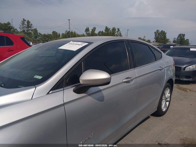 46016049 :رقم المزاد ، 3FA6P0LU5KR244188 vin ، 2019 Ford Fusion Hybrid Se مزاد بيع
