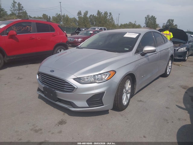 46016049 :رقم المزاد ، 3FA6P0LU5KR244188 vin ، 2019 Ford Fusion Hybrid Se مزاد بيع