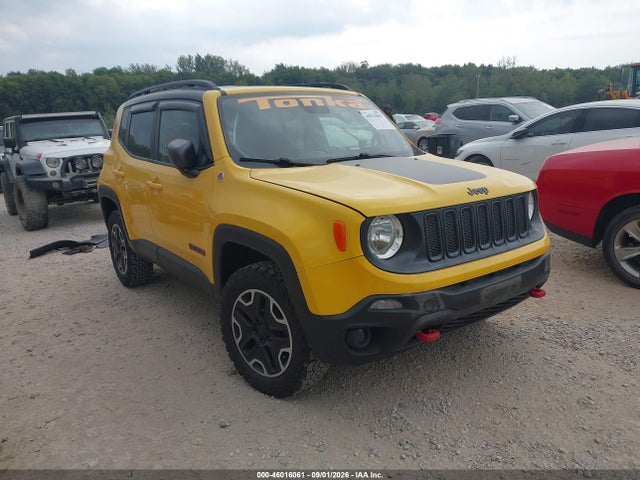 46016061 :رقم المزاد ، ZACCJBCT0GPD00041 vin ، 2016 Jeep Renegade Trailhawk مزاد بيع