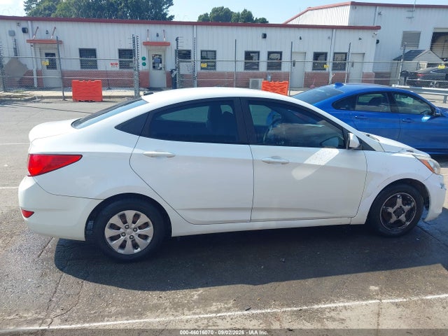 46016070 :رقم المزاد ، KMHCT4AE7FU841140 vin ، 2015 Hyundai Accent Gls مزاد بيع