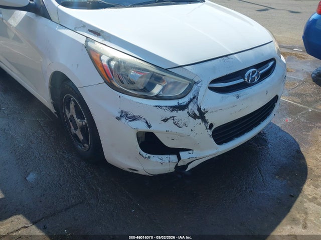 46016070 :رقم المزاد ، KMHCT4AE7FU841140 vin ، 2015 Hyundai Accent Gls مزاد بيع
