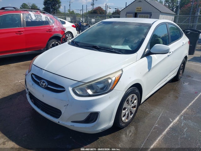 46016070 :رقم المزاد ، KMHCT4AE7FU841140 vin ، 2015 Hyundai Accent Gls مزاد بيع