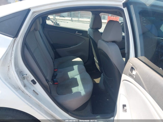 46016070 :رقم المزاد ، KMHCT4AE7FU841140 vin ، 2015 Hyundai Accent Gls مزاد بيع
