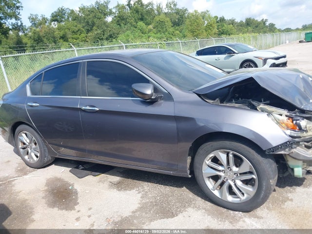 46016129 :رقم المزاد ، 1HGCR2F37FA063066 vin ، 2015 Honda Accord Lx مزاد بيع