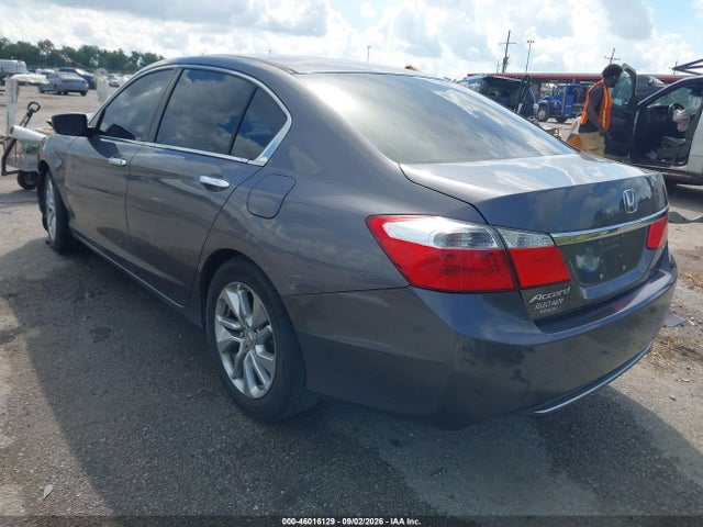 46016129 :رقم المزاد ، 1HGCR2F37FA063066 vin ، 2015 Honda Accord Lx مزاد بيع