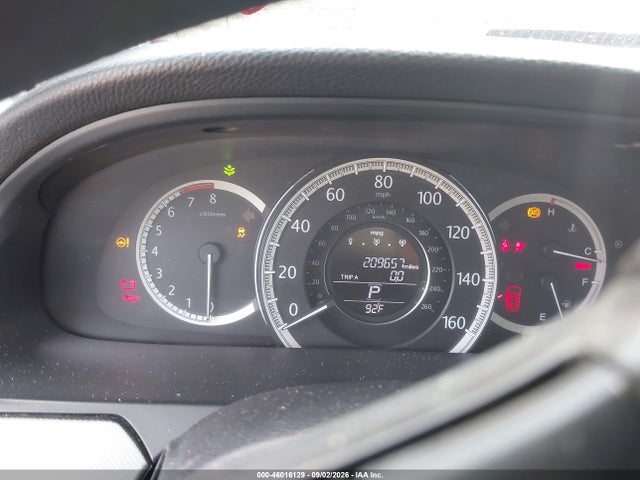 46016129 :رقم المزاد ، 1HGCR2F37FA063066 vin ، 2015 Honda Accord Lx مزاد بيع