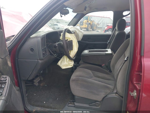 46016133 :رقم المزاد ، 2GTEC13V261357557 vin ، 2006 Gmc Sierra 1500 Sl مزاد بيع