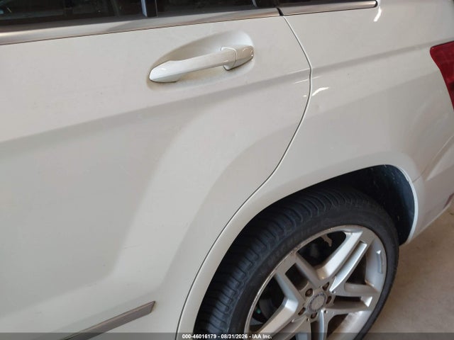 46016179 :رقم المزاد ، WDCGG8HB6BF537593 vin ، 2011 Mercedes-benz Glk 350 4matic مزاد بيع