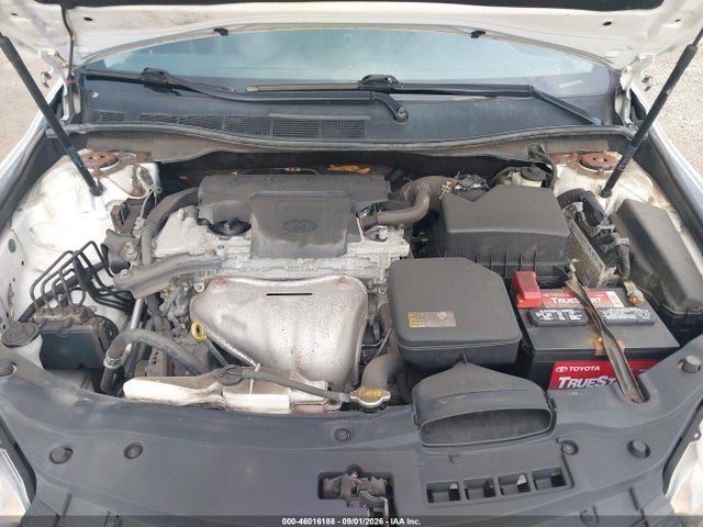 46016188 :رقم المزاد ، 4T1BF1FK9FU115442 vin ، 2015 Toyota Camry Se مزاد بيع