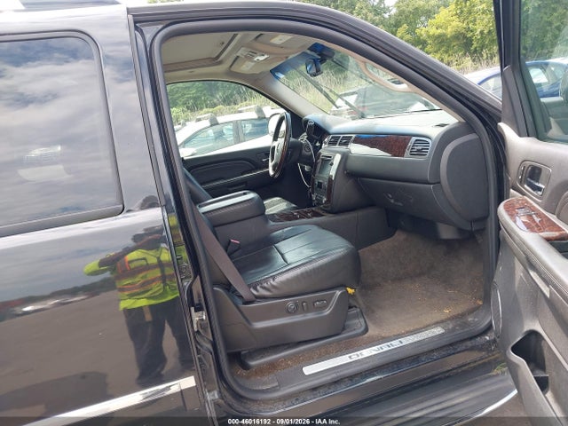 46016192 :رقم المزاد ، 1GKFK03299J101079 vin ، 2009 Gmc Yukon Denali مزاد بيع