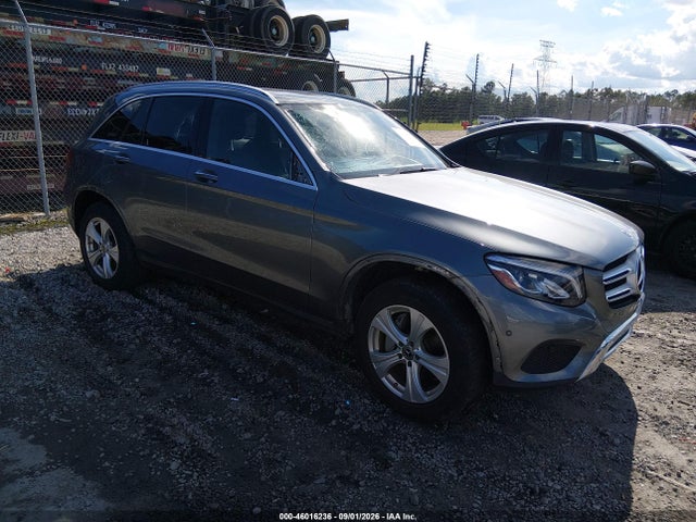46016236 :رقم المزاد ، WDC0G4JB1JV115305 vin ، 2018 Mercedes-benz Glc 300 مزاد بيع