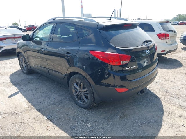 46016242 :رقم المزاد ، KM8JU3AG8FU076729 vin ، 2015 Hyundai Tucson Se مزاد بيع
