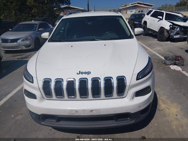 Продаж на аукціоні авто 2017 Jeep Cherokee Latitude Fwd, vin: 1C4PJLCS2HW641346, номер лоту: 46016255