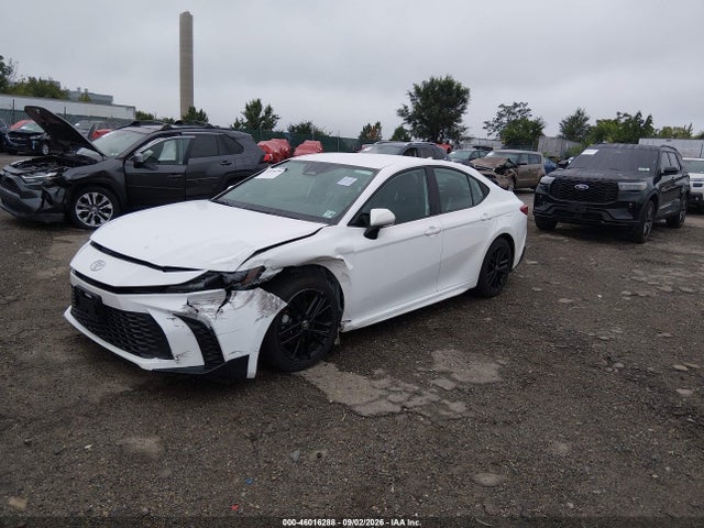 Toyota CAMRY SE 2025 4T1DAACK5SU131062 Image 2