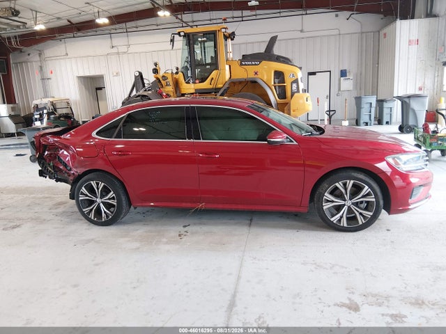Продаж на аукціоні авто 2022 Volkswagen Passat 2.0t Se, vin: 1VWSA7A33NC007289, номер лоту: 46016295