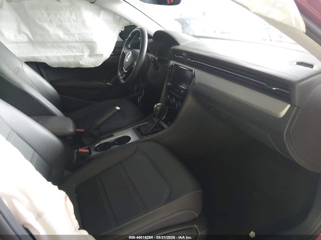 Продаж на аукціоні авто 2022 Volkswagen Passat 2.0t Se, vin: 1VWSA7A33NC007289, номер лоту: 46016295