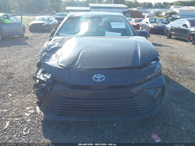 46016305 :رقم المزاد ، 4T1DAACK6SU006877 vin ، 2025 Toyota Camry Le مزاد بيع