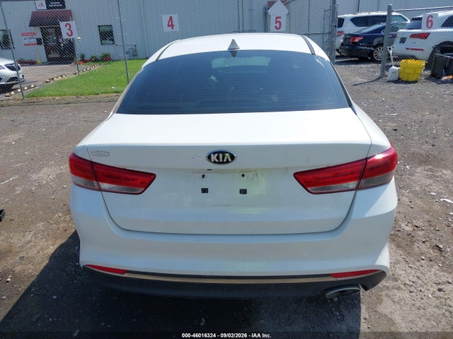 2017 Kia Optima Ex მანქანა იყიდება აუქციონზე, vin: 5XXGU4L34HG123021, აუქციონის ნომერი: 46016324