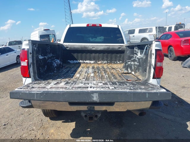 46016354 :رقم المزاد ، 1GT22XEG9FZ517500 vin ، 2015 Gmc Sierra K2500 Heavy Duty مزاد بيع