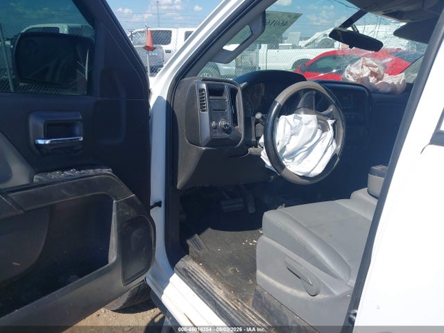 46016354 :رقم المزاد ، 1GT22XEG9FZ517500 vin ، 2015 Gmc Sierra K2500 Heavy Duty مزاد بيع