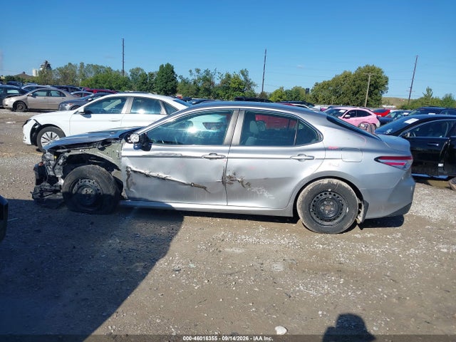 Продаж на аукціоні авто 2020 Toyota Camry Le Hybrid, vin: 4T1C31AK9LU532950, номер лоту: 46016355