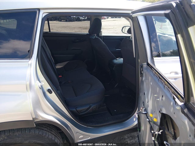 46016367 :رقم المزاد ، 5TDBZRBH4NS568603 vin ، 2022 Toyota Highlander Le مزاد بيع