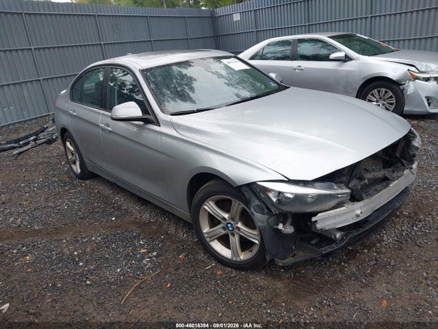46016394 :رقم المزاد ، WBA3C3G58ENS68664 vin ، 2014 Bmw 320i Xdrive مزاد بيع