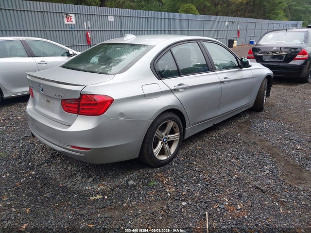 46016394 :رقم المزاد ، WBA3C3G58ENS68664 vin ، 2014 Bmw 320i Xdrive مزاد بيع