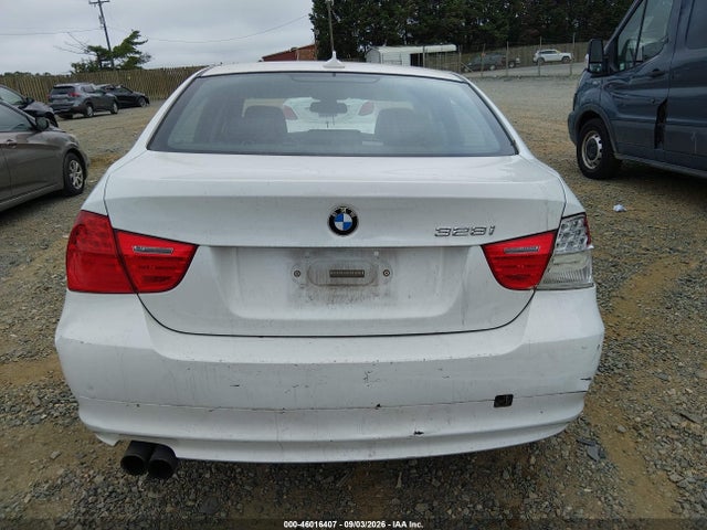Aukcja sprzedaży 2011 Bmw 328i, vin: WBAPH7C55BE678091, numer aukcji: 46016407