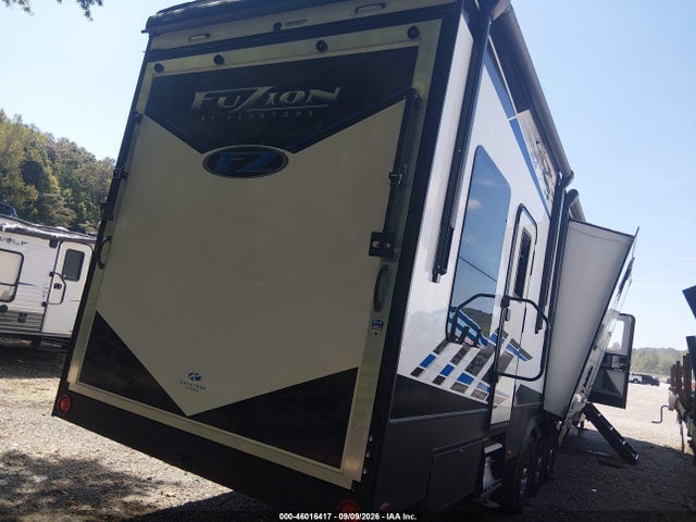 46016417 :رقم المزاد ، 4YDFFZV3XPF810322 vin ، 2023 Keystone Other مزاد بيع