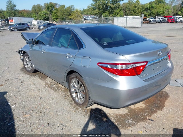 46016457 :رقم المزاد ، 4T1BF1FK7FU926415 vin ، 2015 Toyota Camry Xle مزاد بيع