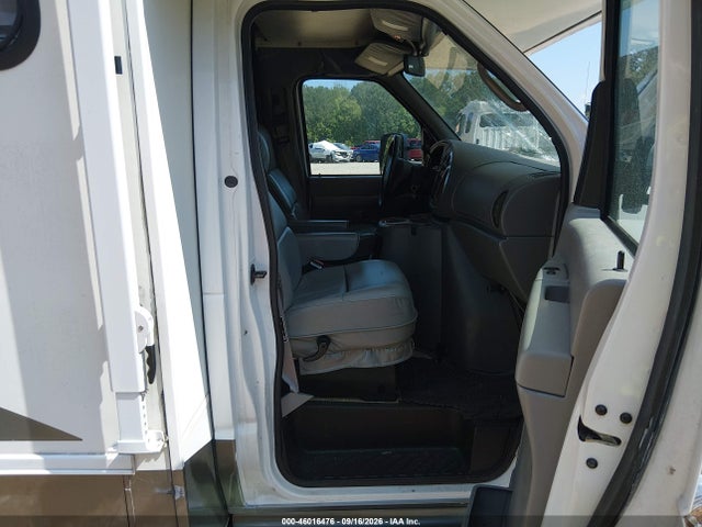 Aukcja sprzedaży 2003 Ford E-450 Cutaway Standard, vin: 1FDXE45S72HB48728, numer aukcji: 46016476