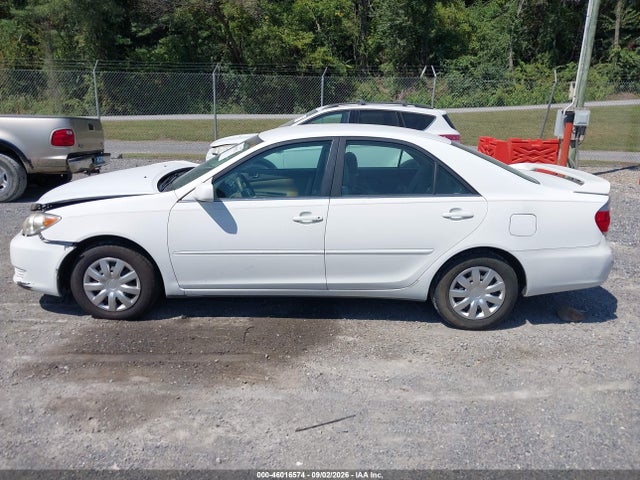 2006 Toyota Camry Le მანქანა იყიდება აუქციონზე, vin: 4T1BE32K06U720860, აუქციონის ნომერი: 46016574
