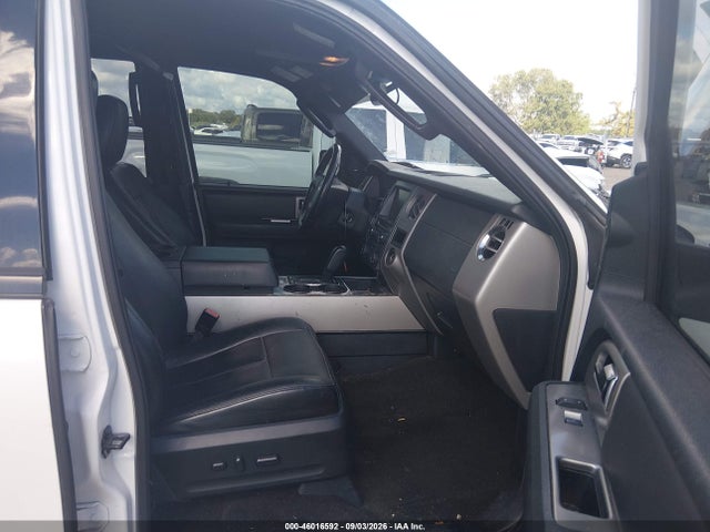 Продажа на аукционе авто 2015 Ford Expedition El Xlt, vin: 1FMJK1HT2FEF38273, номер лота: 46016592